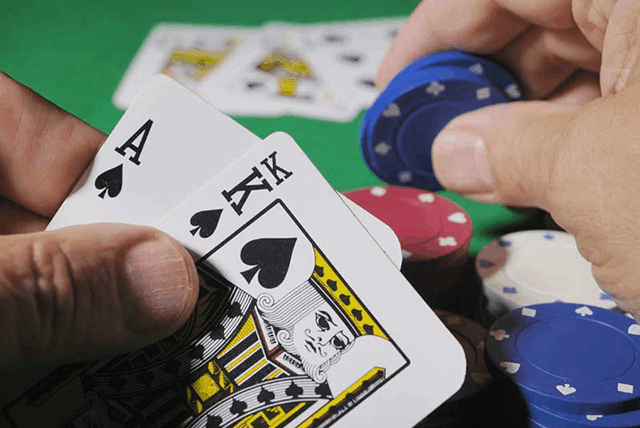 Poker online và những điều cần nên tránh đặc biệt khi chơi cần phải biết