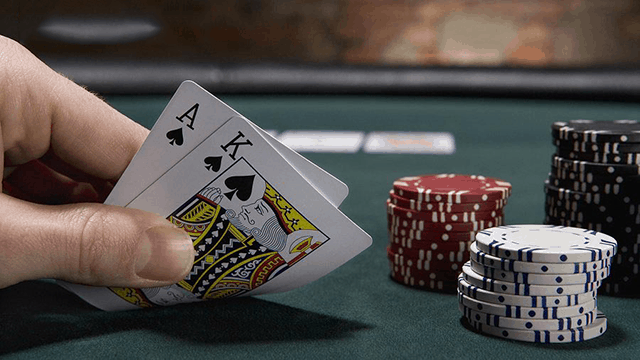 Đánh Blackjack thắng nhà cái