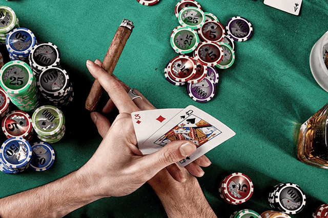 Cách nâng tỷ lệ thắng trong Poker trực tuyến