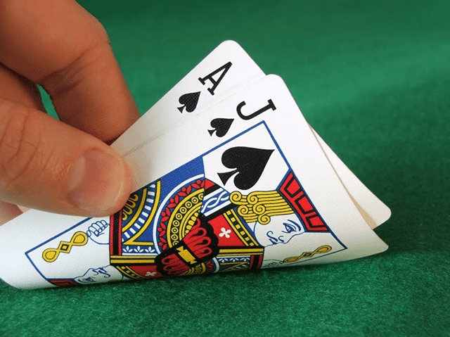 Chơi Blackjack hay ăn tiền thật với những thủ thuật được chia sẻ trong bài viết