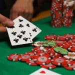 Chơi Blackjack bằng bài mềm như nào hiệu quả nhất?