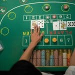 Chơi Baccarat online ở đâu uy tín và an toàn nhất có thể?