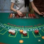 Trong lúc chơi Blackjack làm theo hướng dẫn sau đây thì bạn có thể chiến thắng liên tục